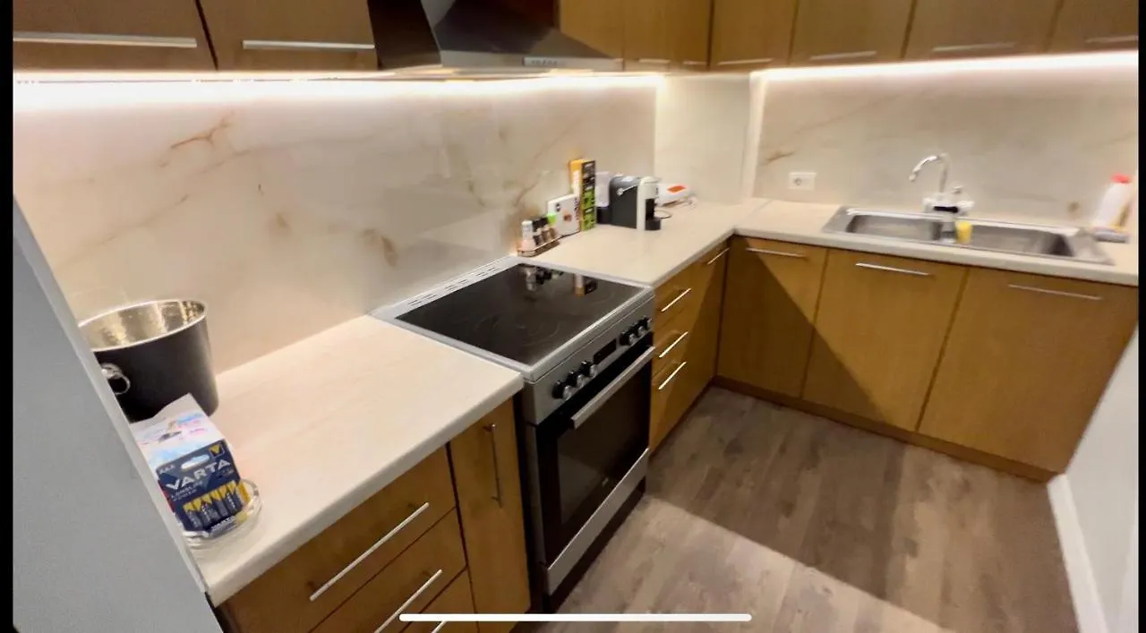 Luxury Apartaments Tirana 0*,